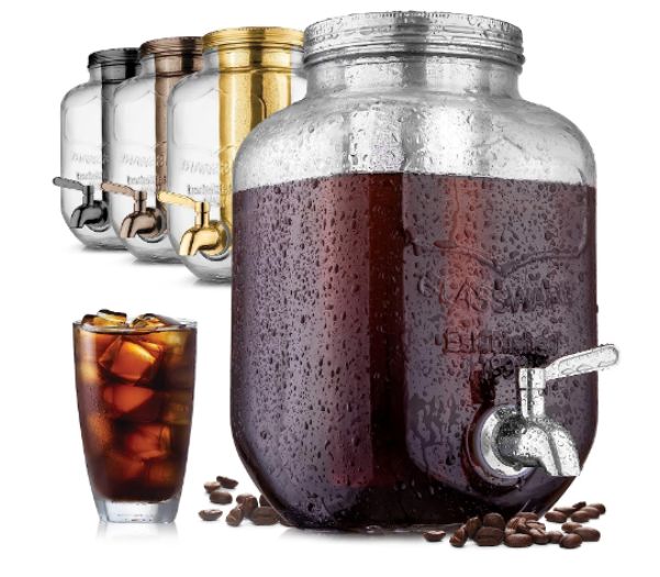 Jug with filter to prepare cold coffee or infusions